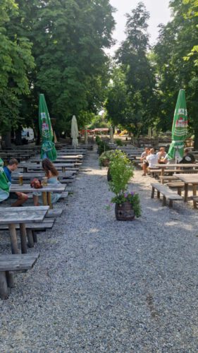 Tho Hirsch 26-08-02 at 14.26.37 (1)